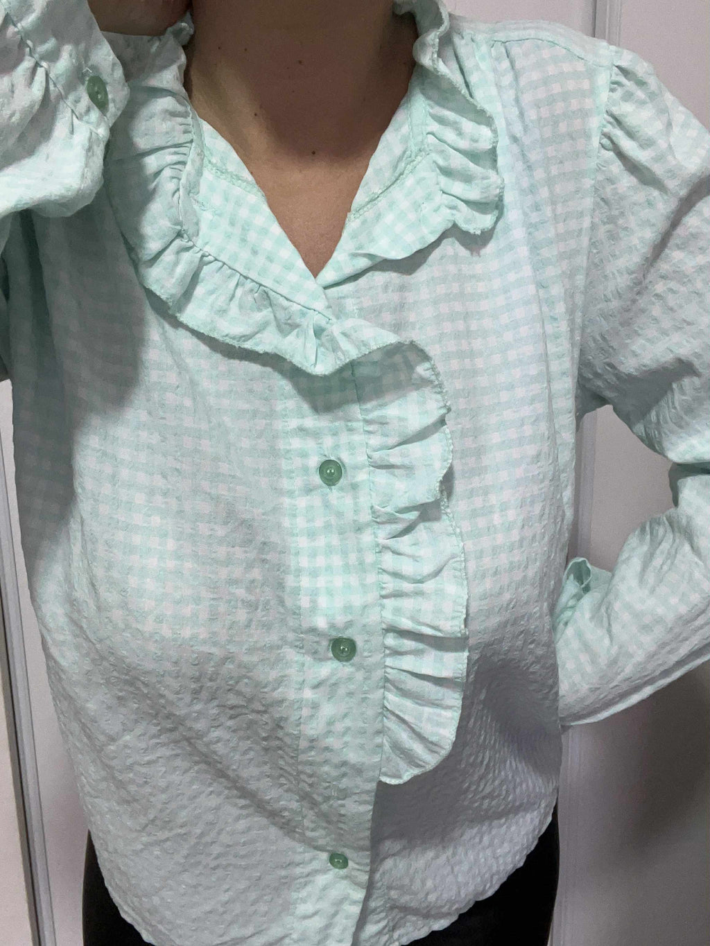 Blouse pastel volant