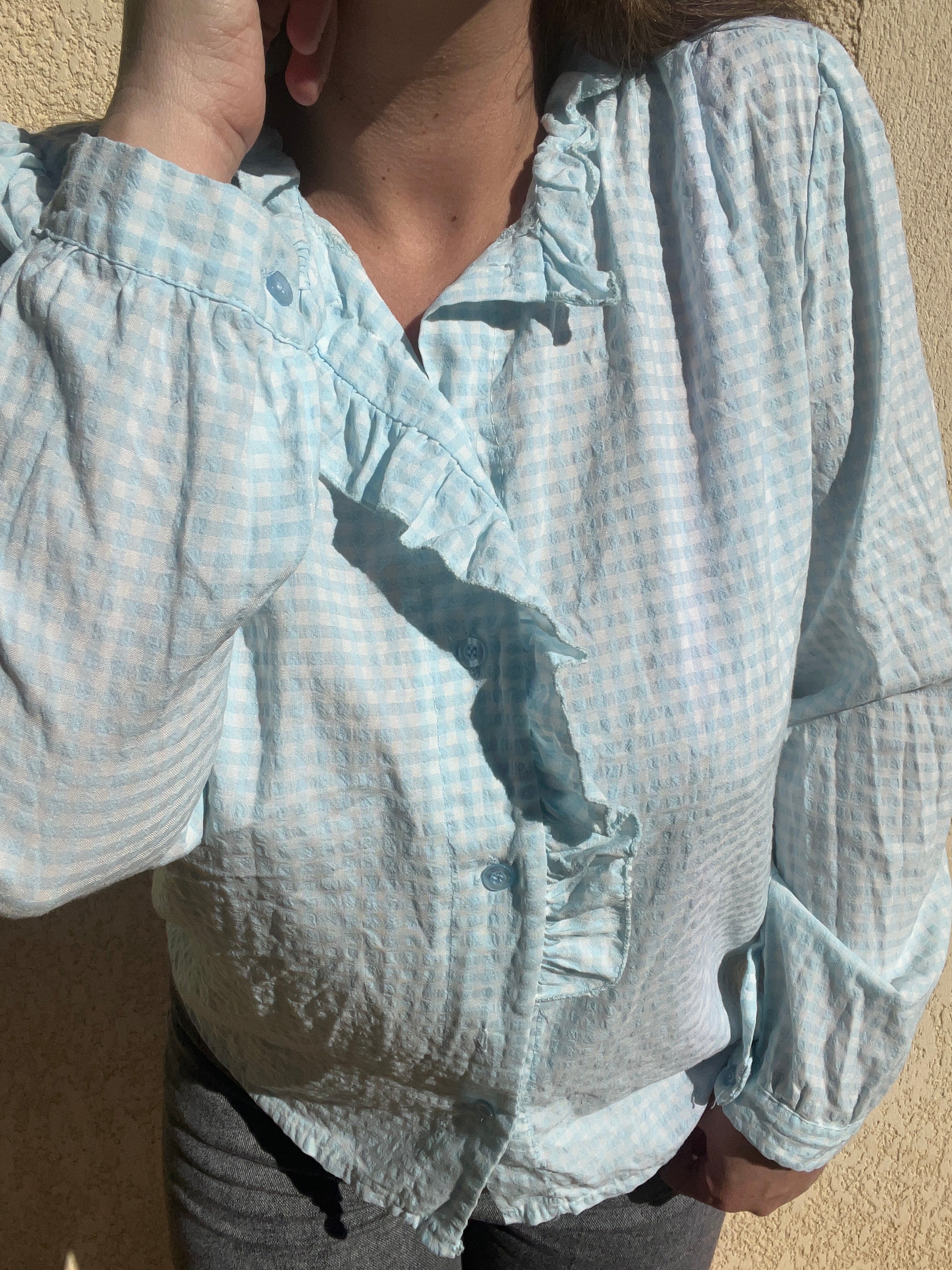 Blouse pastel volant